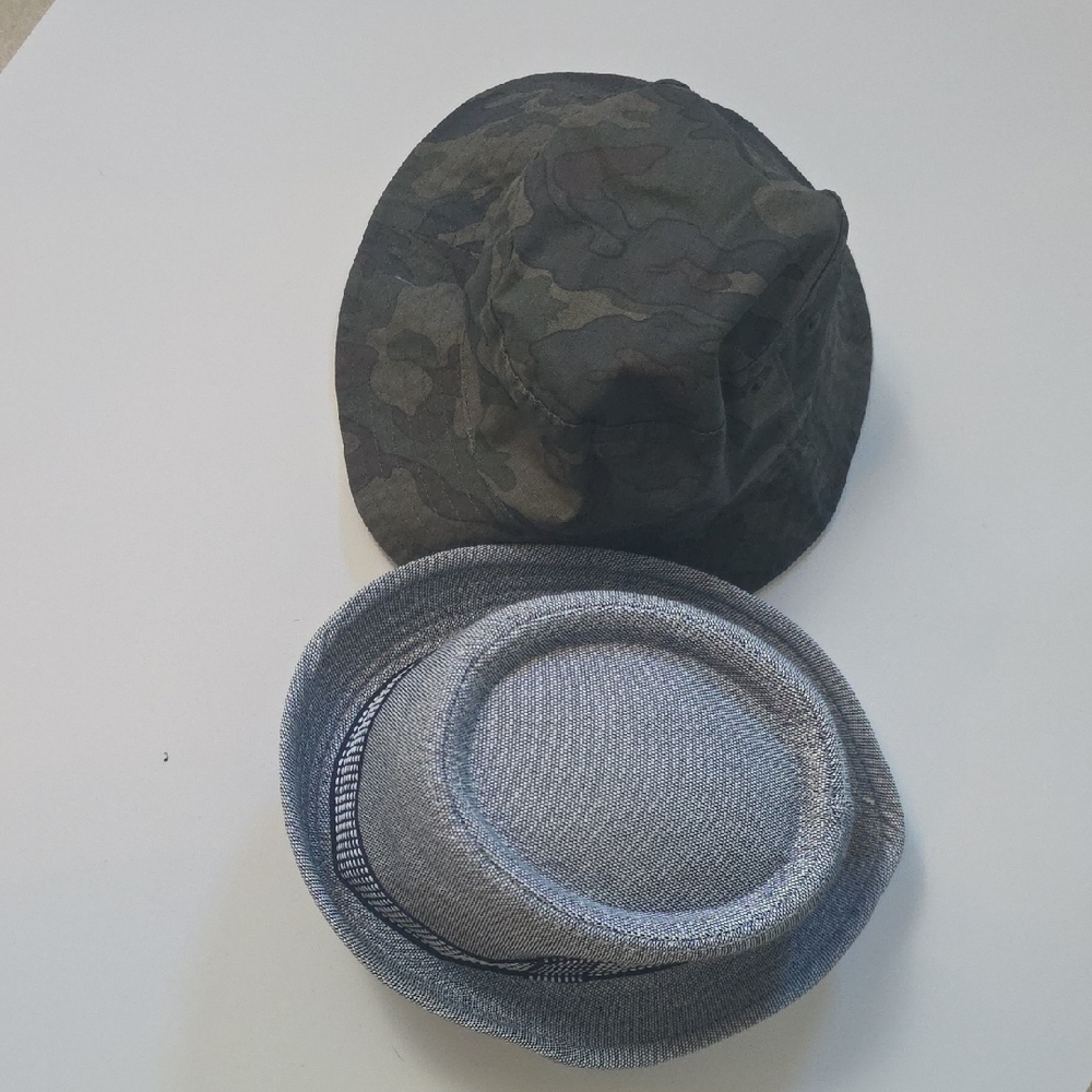 The Children's Place Camouflage and Gray Hat Duo